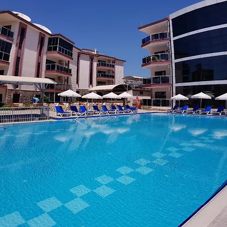Whispering Sands Self Catering * كوشاداسيه