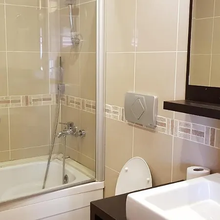شقة Whispering Sands Self Catering